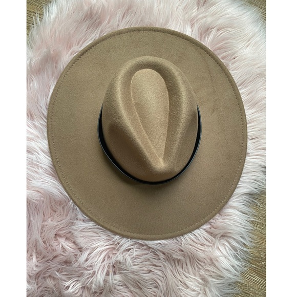 Forever 21 Wide Brim Hat - Picture 2 of 3